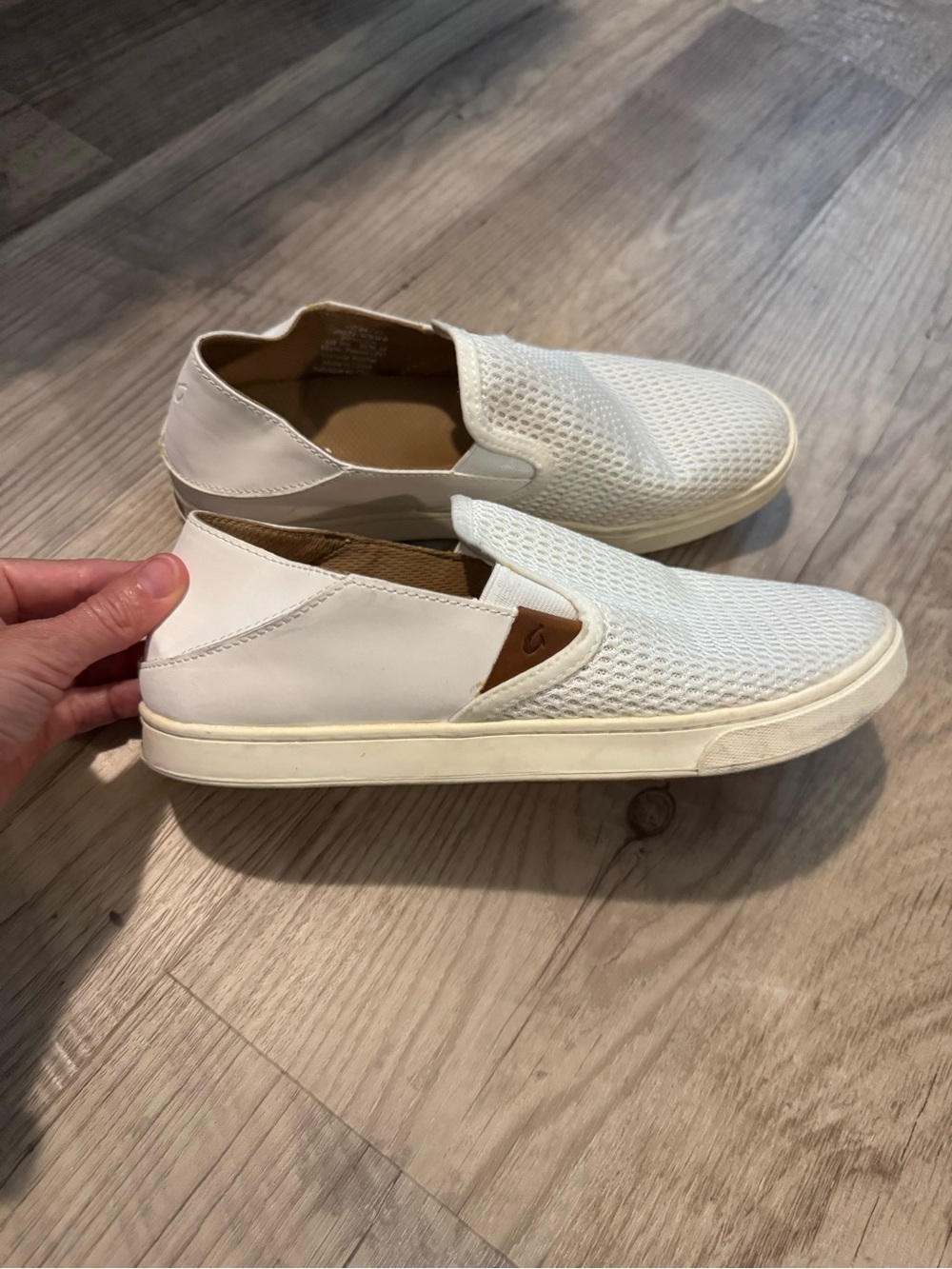 Olukai Peheau slide on